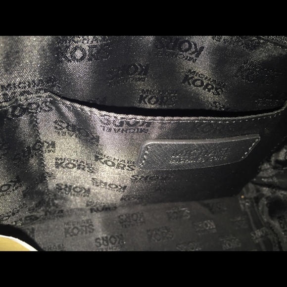 Grey & Black Michael Kors Handbag Limited Edition - Picture 3 of 6